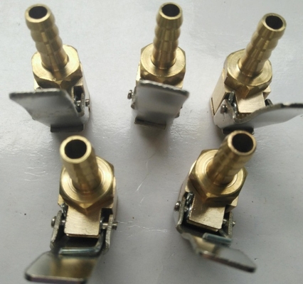 Stock 6MM 8MM pneu de voiture pneu de roue pneumatique pneumatique gonfleur de pompe connecteur de soupape de soupape pour véhicules universels prêt à expédier