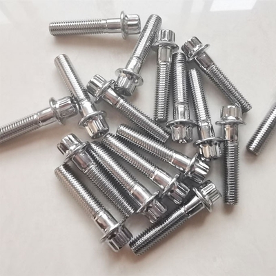 Assemblage de jante divisée en acier universel chromé Boulons M7 x 32 mm pour roues Aucune conception, juste un style Aucune fonctionnalité supplémentaire