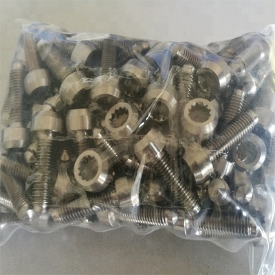 Facile à installer et durable M7 * 24 mm boulons de bord en titane pour finition naturelle standard BBS DIN