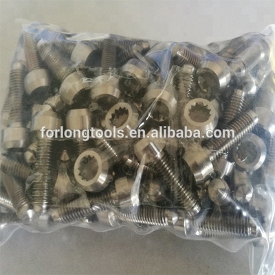 6AL-4V alliage de titane M7*1.0 Boulons à jante partagée pour BBS Finition naturelle 24.5mm Prêt à expédier