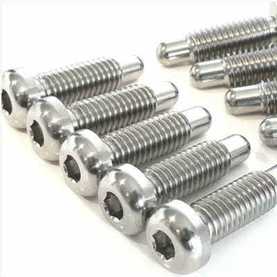 Remplacement/réparation de l'embranche avant de l'embranche 3/8-18UNC*1.125 pour voiture Sprint Fabriquée en titane naturel GR5 Remplacement/réparation universel