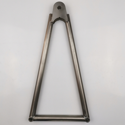 L'échelle de Jacobs faite sur mesure Titane naturel 13 5/8 en long 3 trous 1 trou pour le montage de voiture universel Sprint Car Racing
