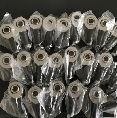 Fabrication sur mesure en acier Construction automobile universelle Adaptation d'acier Résistance à l'étirement 5/8-18 x 1/2 Forage pour des performances optimales