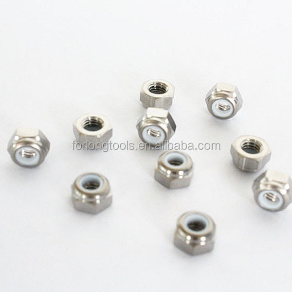 Titane alliage M6x1.25 écrous de fermeture de la tête de la bride hexagonale avec finition universelle et insert en nylon répondant aux exigences de la norme DIN